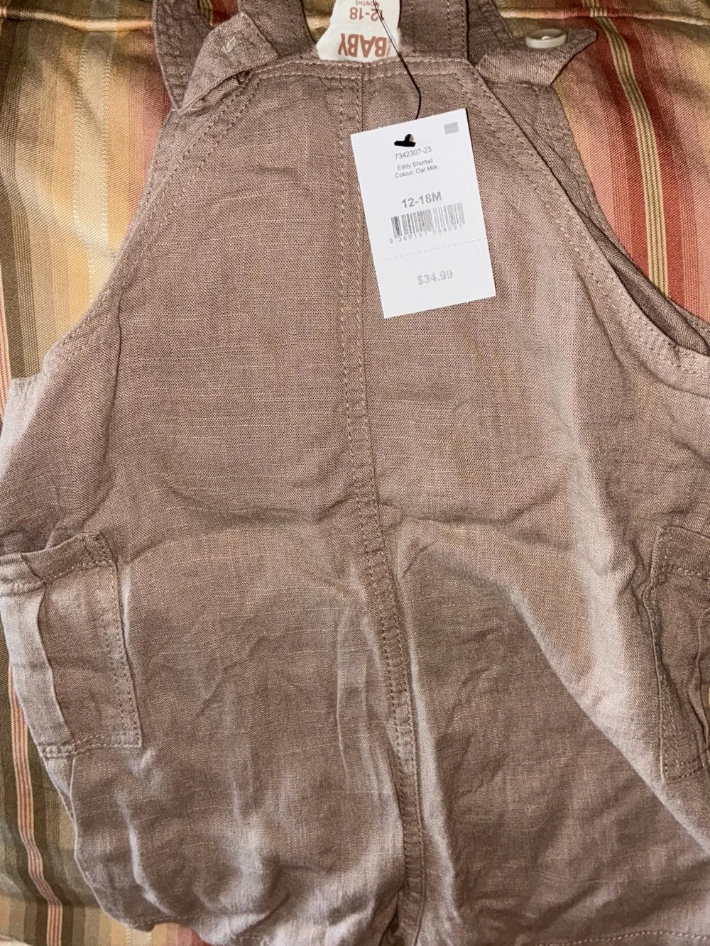 N/A comfortable brown
